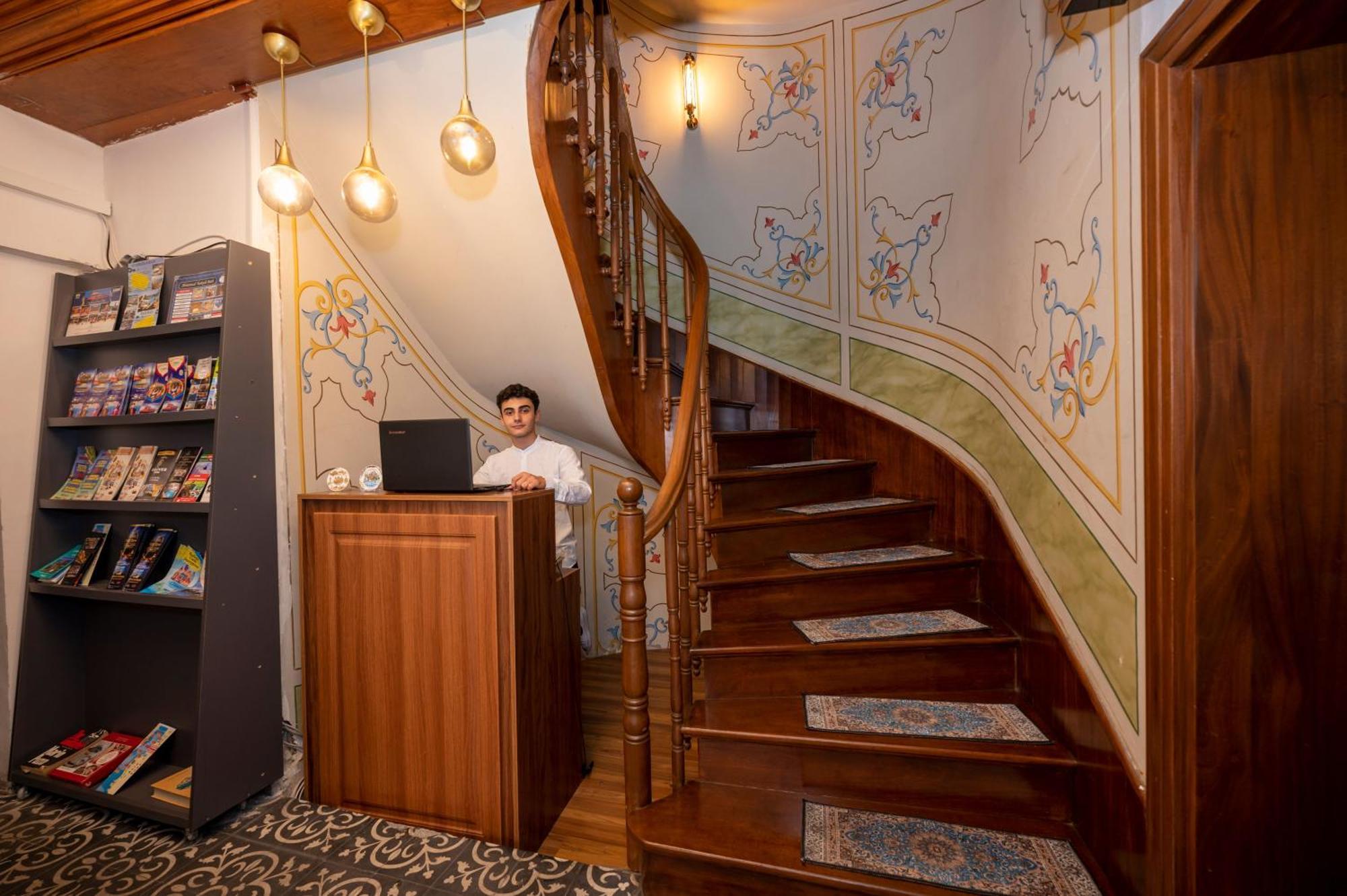 Hotel Valeria Antique 1892 à Istambul Extérieur photo