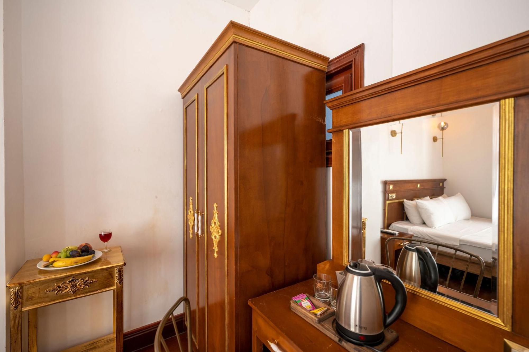 Hotel Valeria Antique 1892 à Istambul Extérieur photo
