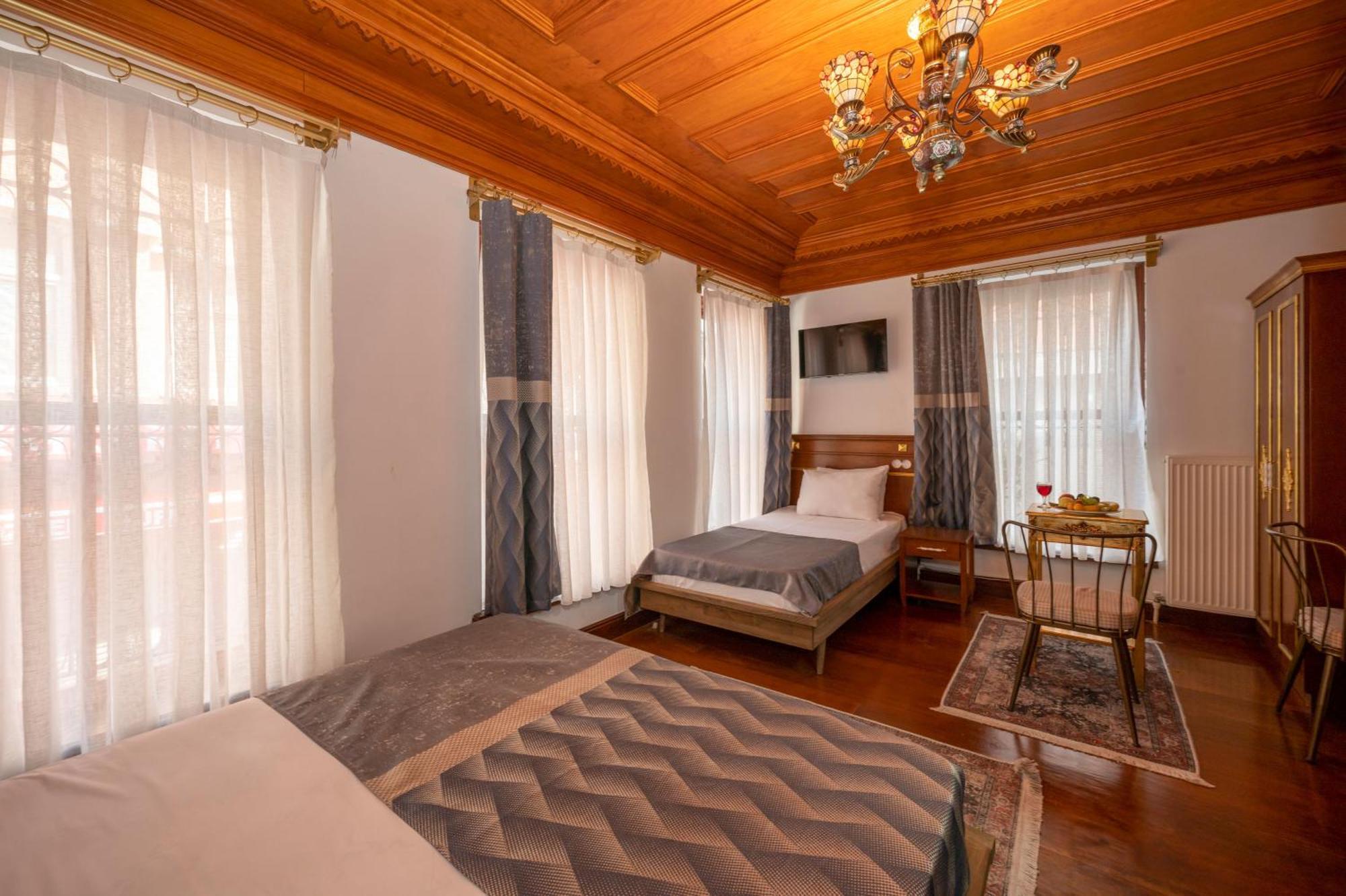 Hotel Valeria Antique 1892 à Istambul Extérieur photo
